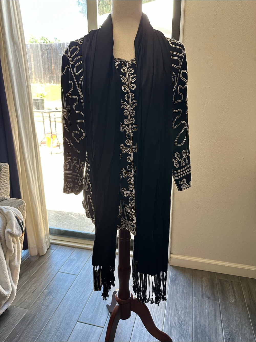 Jones New York Black Fringe Scarf